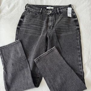 Black washed high rised jeans
